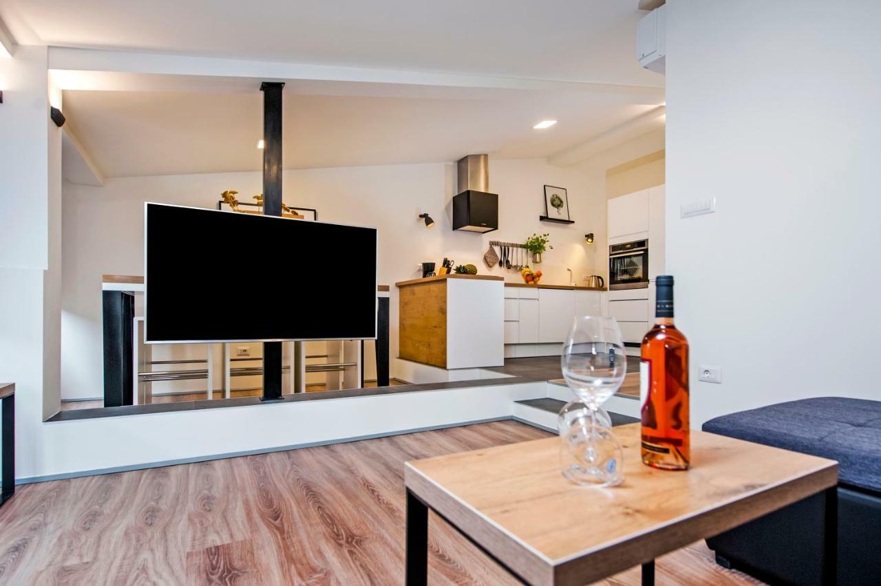 Lakovich Sea View Apartments Rovinj Dış mekan fotoğraf