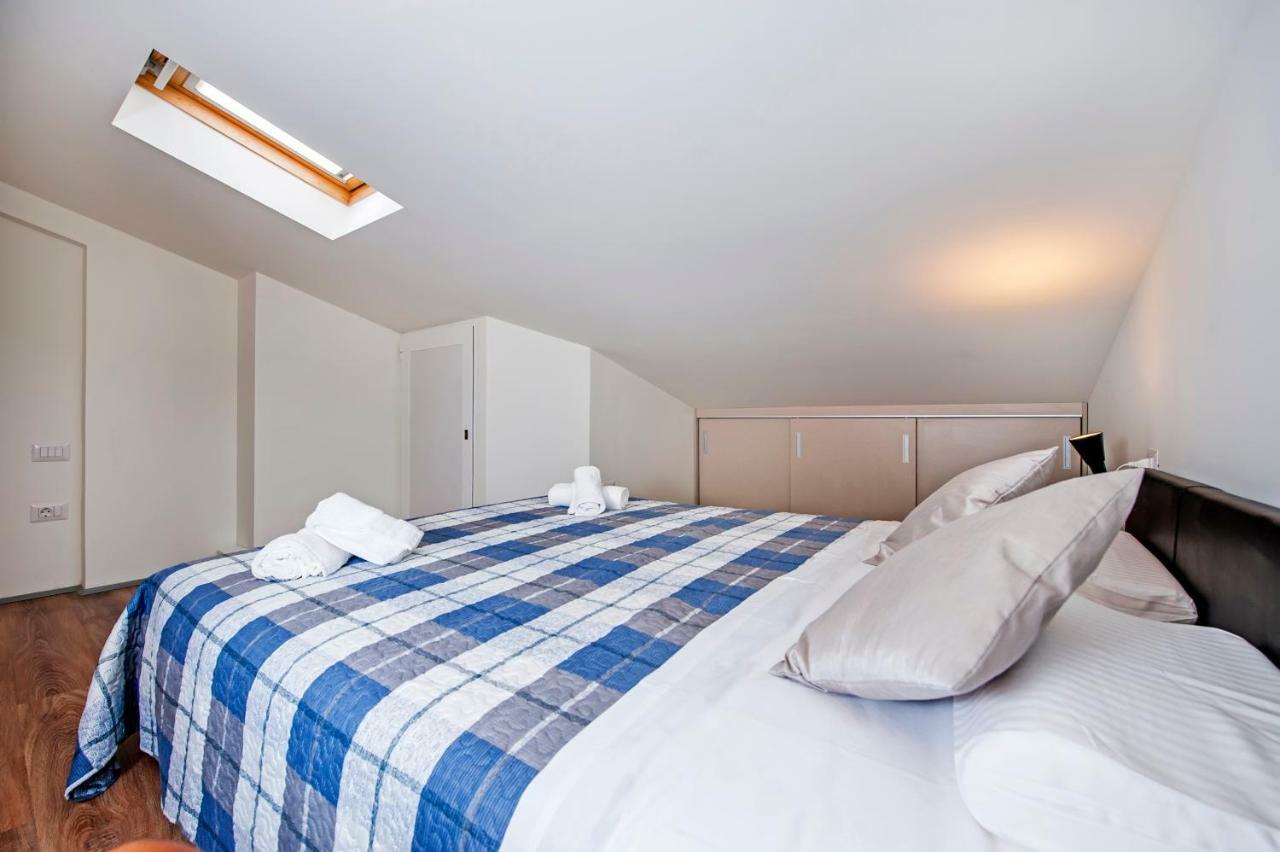 Lakovich Sea View Apartments Rovinj Dış mekan fotoğraf